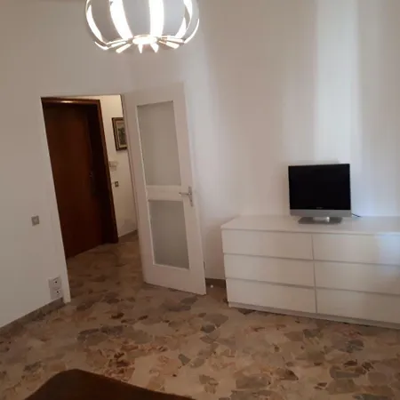 Quadrilocale Apartment Albenga